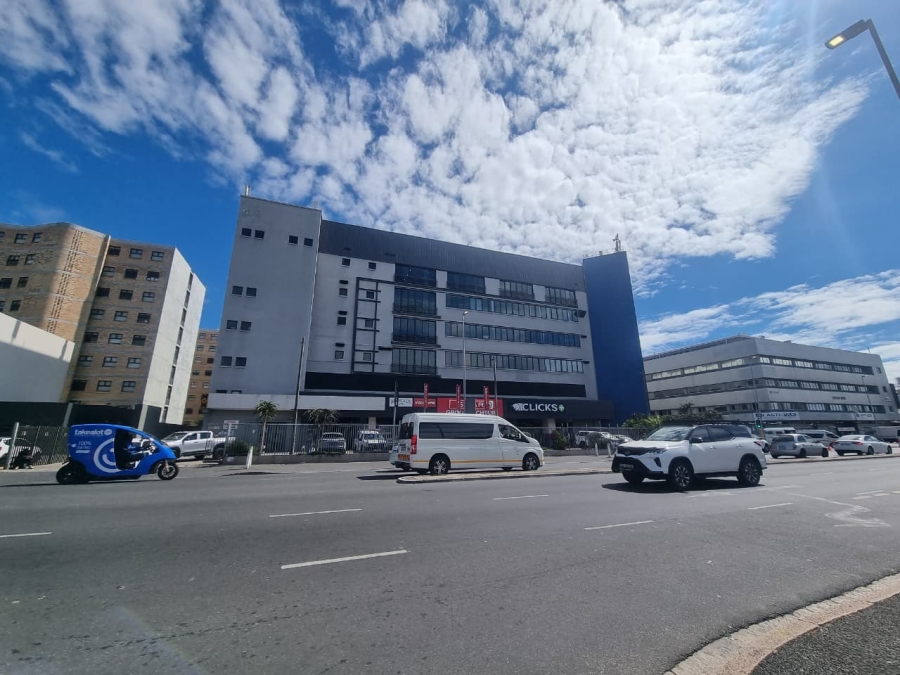 To Let 2 Bedroom Property for Rent in Observatory Western Cape